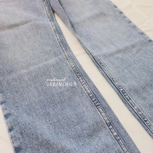 NWT ABERCROMBIE 90s Ultra High Rise Slim Straight Jean Light Blue size 28 - Picture 14 of 16